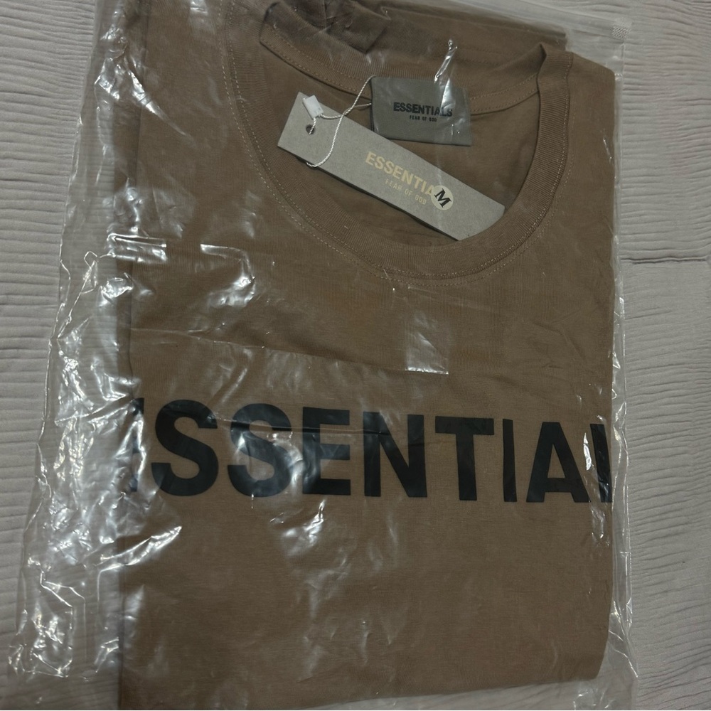 Fear of God Essentials Logo T-Shirt 'Taupe'